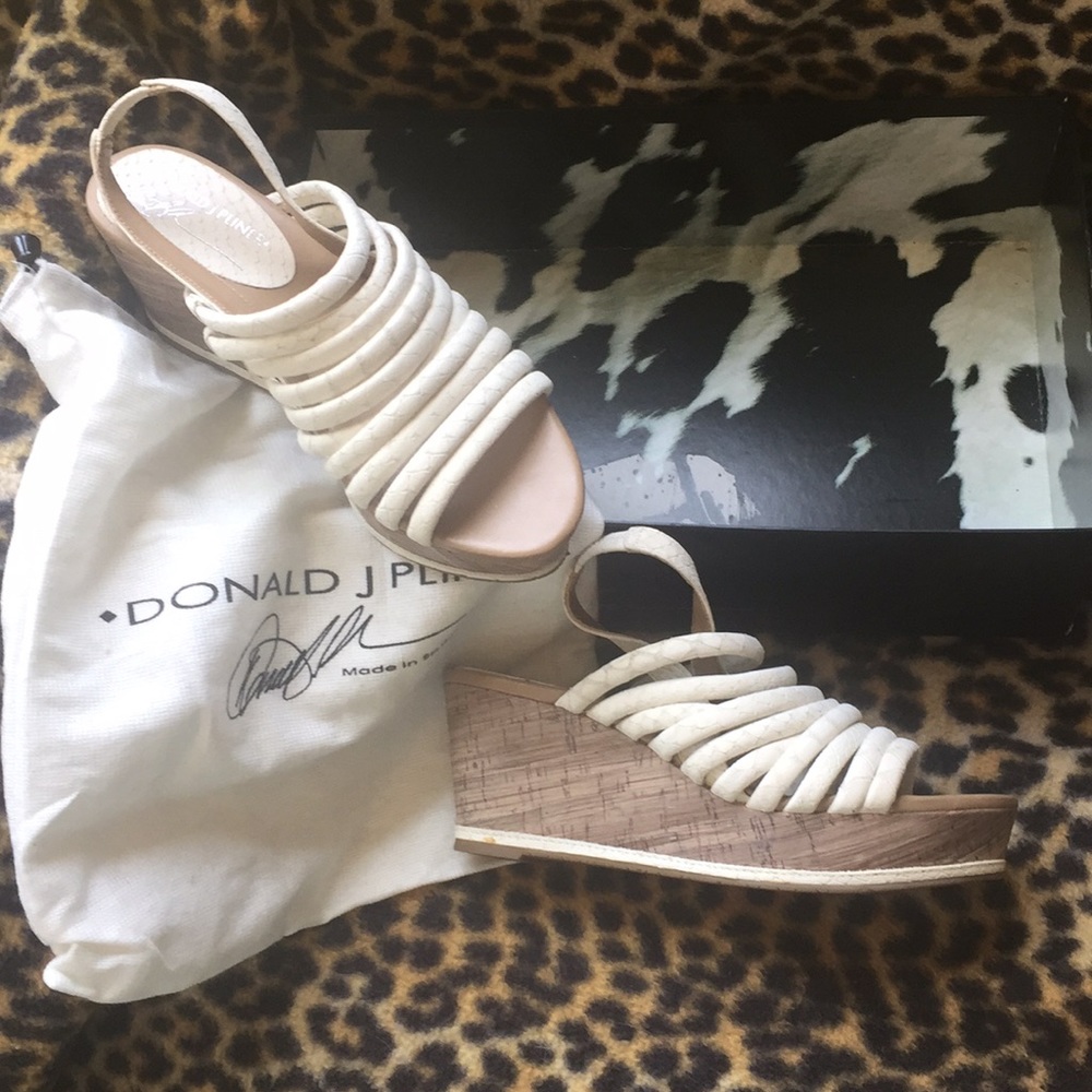 Donald Pliner shoes